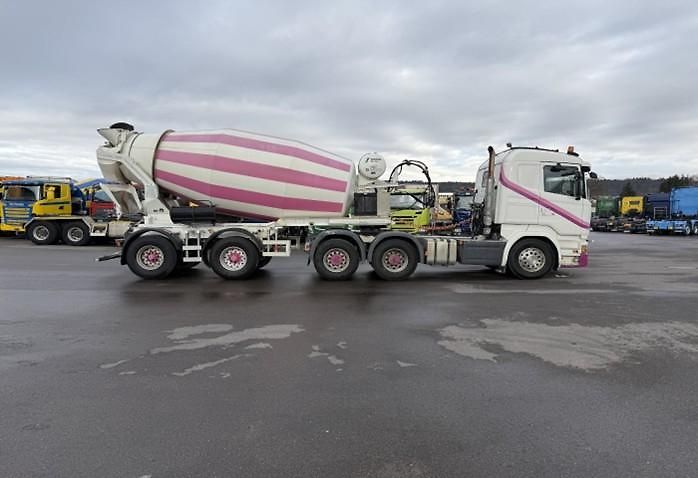 Scania (2015) R 580 6x4 tahač + návěs MIX - fotka 8 z 18
