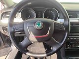 Škoda Superb (2010) 1.6 TDi, Xenon, AC - náhled 14