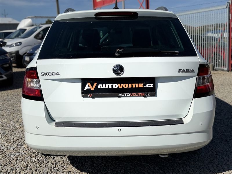 Škoda Fabia 1,2 TSI STYLE +SADA KOL - fotka 6 z 23