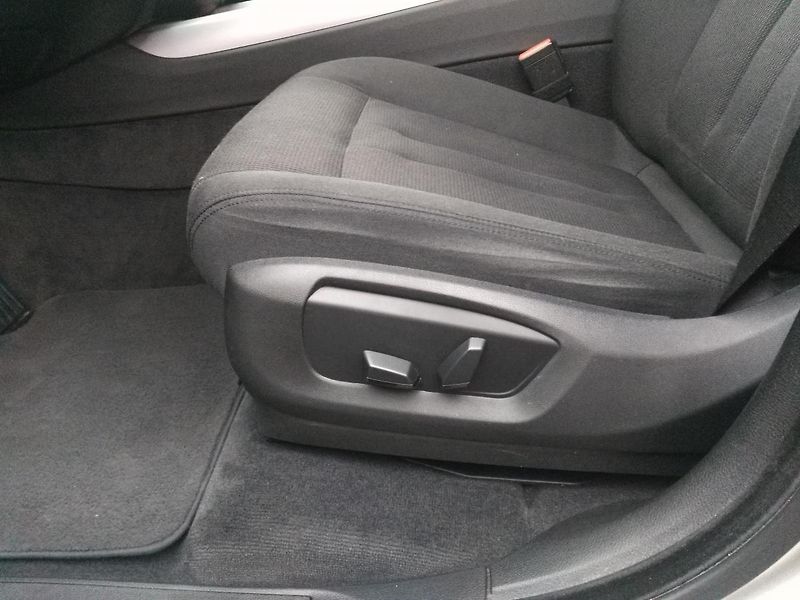 BMW X5 3,0d xDrive - fotka 20 z 36
