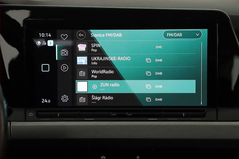 Volkswagen Golf (2023) Life 2.0 TDI, Automat - fotka 13 z 20