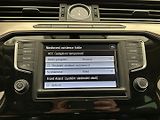 Volkswagen Passat Variant 2,0 TDI Highline - náhled 9