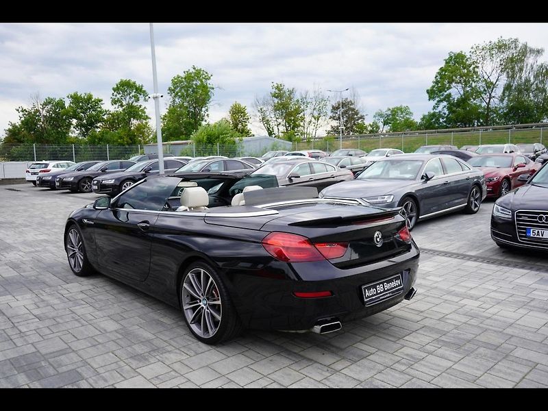 BMW Řada 6 650i xDrive, cabrio, 405PS - fotka 11 z 69