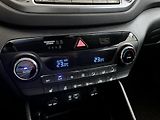 Hyundai Tucson (2018) 1.6 T-GDI 4x4 Trikolor - náhled 14