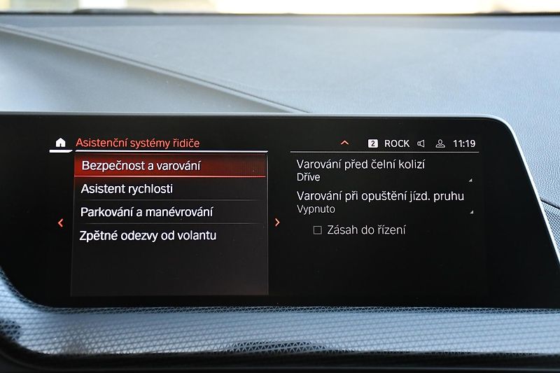 BMW Řada 2 218d NAVI KAMERA 1.M ČR - fotka 33 z 41