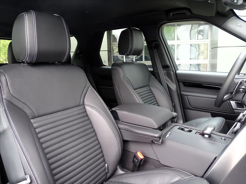 Land Rover Discovery (2026) 3,0 D250 S AWD* - fotka 23 z 27