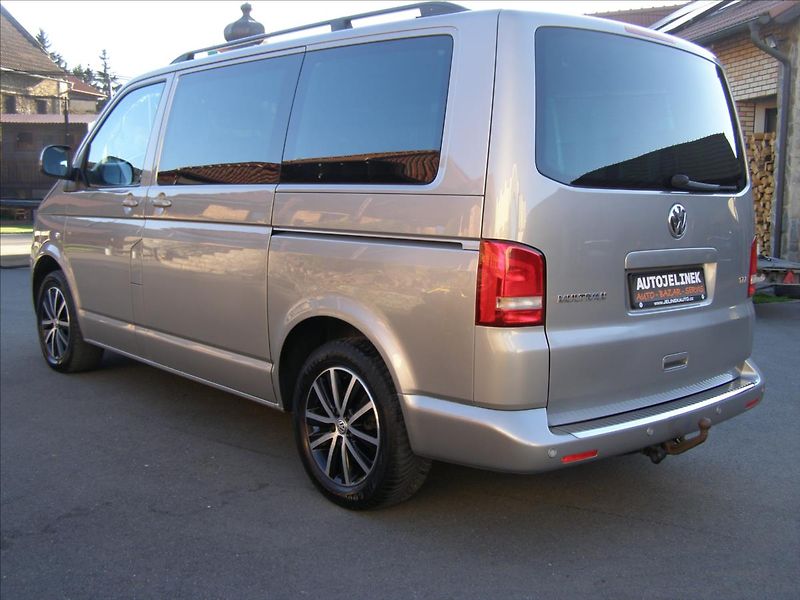 Volkswagen Multivan 2,0   2xsoupacky 180 PS - fotka 3 z 41