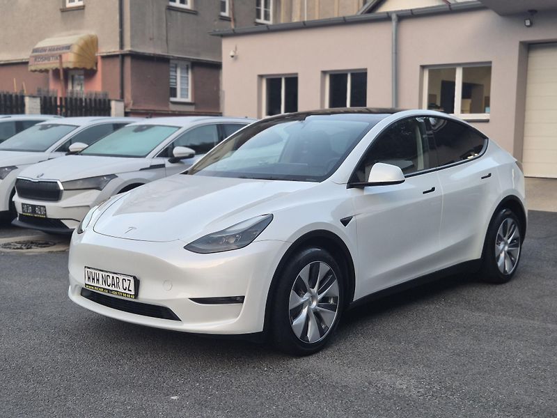 Tesla Model Y LONG RANGE DUAL MOTO 92,7% - fotografie inzerátu