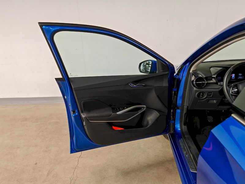 Škoda Fabia (2025) 1.0 TSI 70 kW Top Selection - fotka 19 z 28