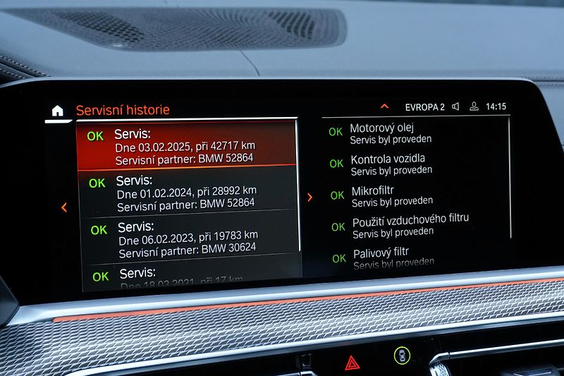BMW X6 40d, Vzduch, Ventilace, ČR - fotka 24 z 37