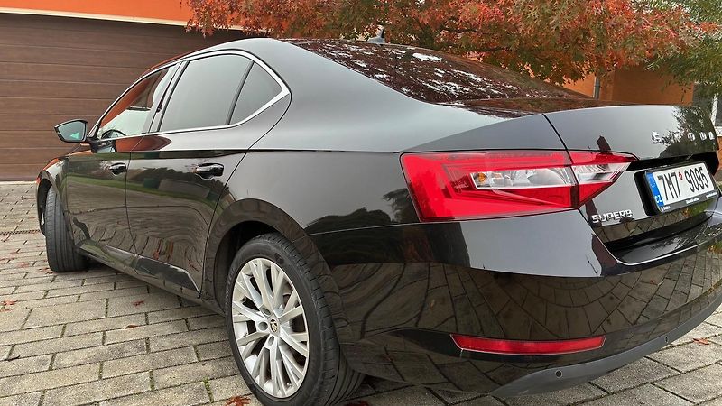 Škoda Superb (2022) Škoda Superb Liftback 2.0 TDI  - fotka 6 z 18