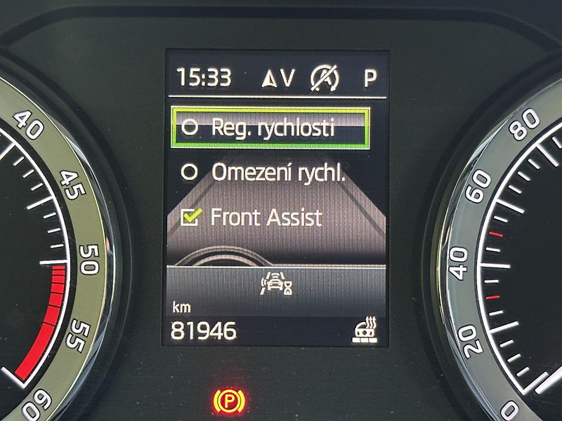 Škoda Karoq (2022) CLEVER 2.0TDI/110kW *DSG* 4x4  - fotka 11 z 42