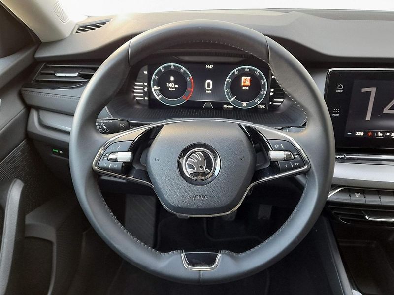 Škoda Octavia Ambition Plus 1.5 TSI 110kW 6M - fotka 18 z 20