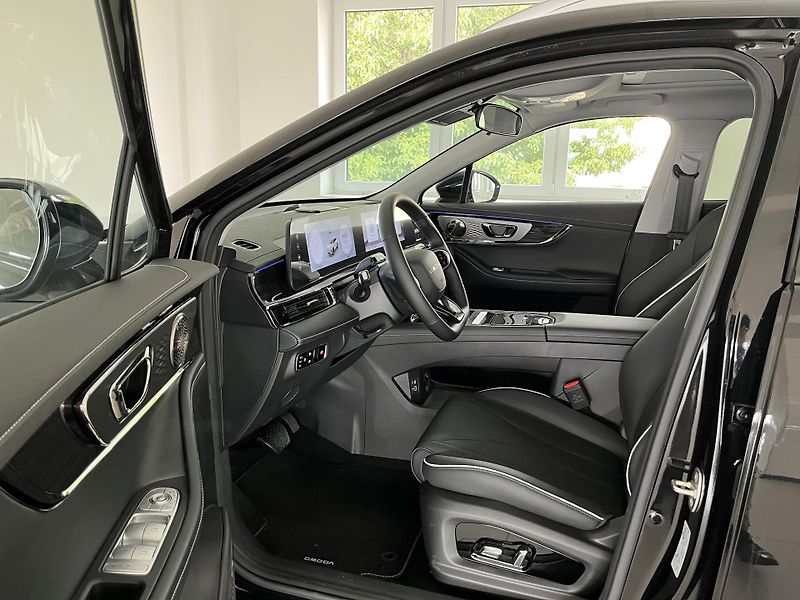 Omoda 5 (2025) 1.6 TGDI PREMIUM - fotka 10 z 15