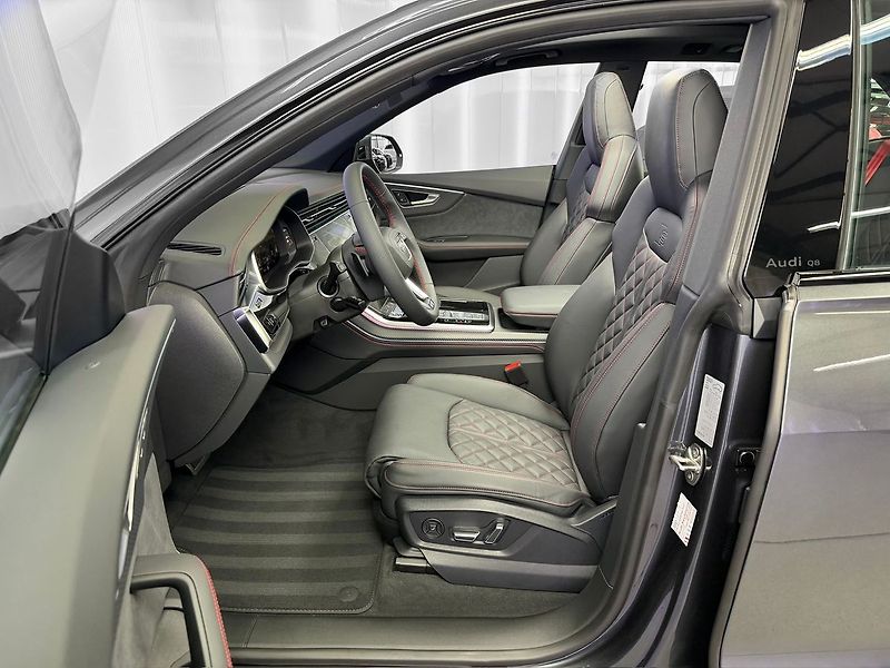 Audi Q8 50TDI QUATTRO S-LINE, WEBASTO, - fotka 10 z 38