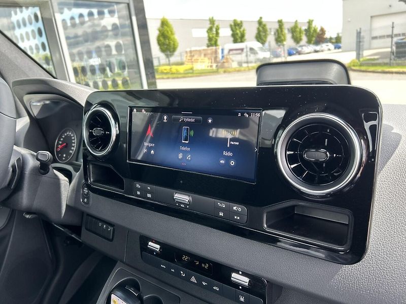 Mercedes-Benz Sprinter 319 CDI KEGGER LOW RACE PAKET+ - fotka 21 z 28