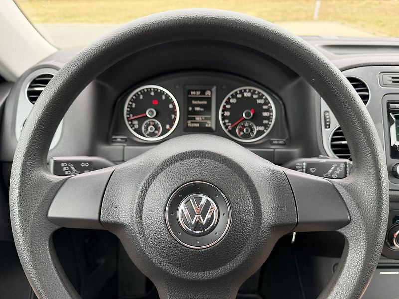 Volkswagen Tiguan 1.4 TSI *REZERVACE* - fotka 17 z 40