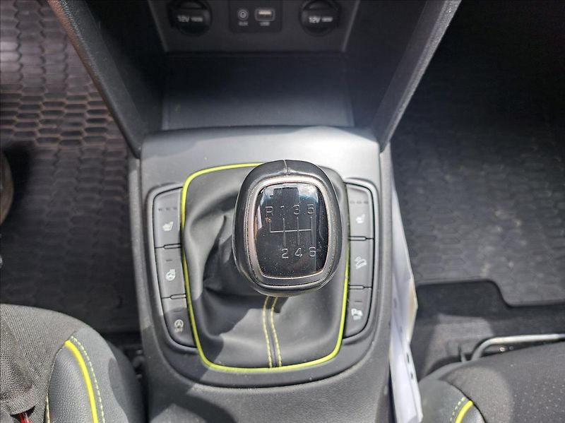 Hyundai Kona 1,0 T-GDI - fotka 22 z 56