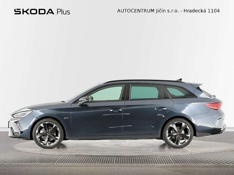 Cupra Leon (2026) ST 2.0 TSI 150kW 4x4 DSG - fotka 3 z 32