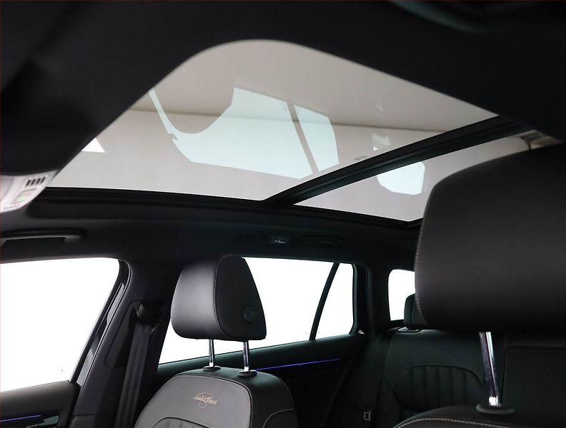 Škoda Superb (2019) Laurin&Klement 2.0 TSI - fotka 19 z 21