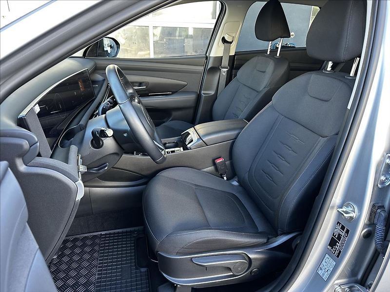 Hyundai Tucson 1,6 T-GDI STYLE DCT - fotka 10 z 16