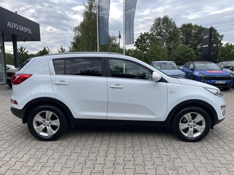 Kia Sportage (2013) 1,7 CRDi 4x2 Active  - fotka 2 z 21