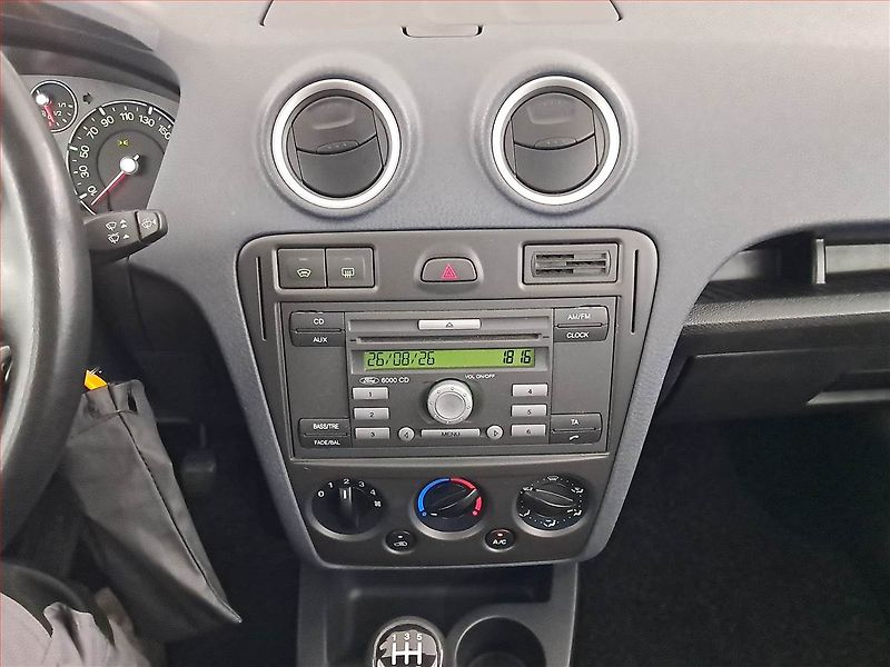 Ford Fusion (2009) 1.4, po STK, jezdí výborně - fotka 12 z 15