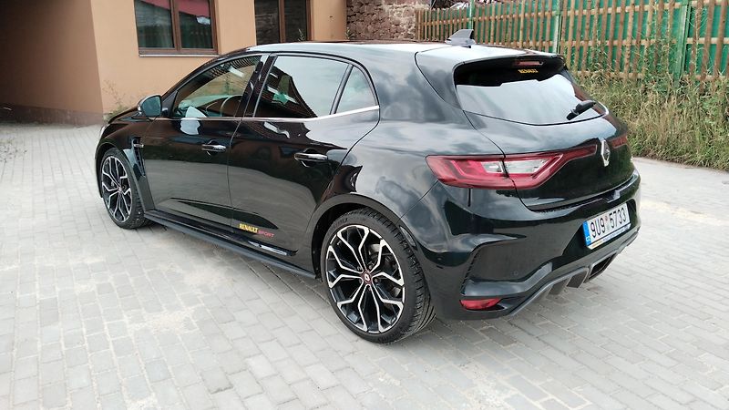 Renault Mégane (2019) Rs - fotka 3 z 19