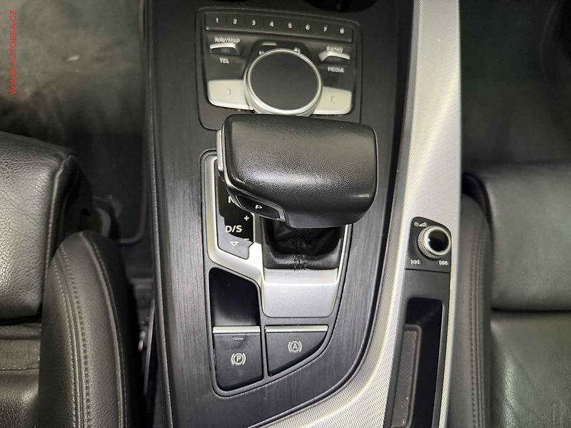 Audi A4 (2018) 2.0TDI, AT, STK3/28 - fotka 16 z 19