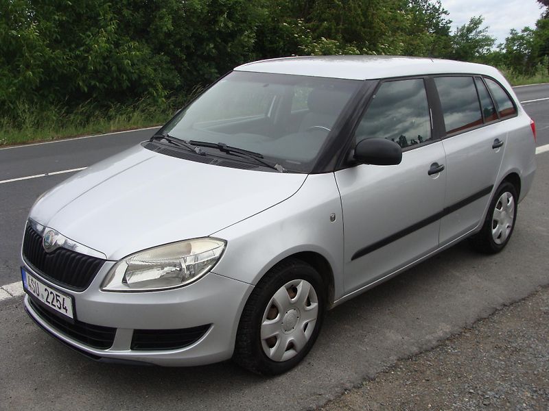 Škoda Fabia 1.2 TSi, 63 kW, klima,nová STK - fotka 1 z 21