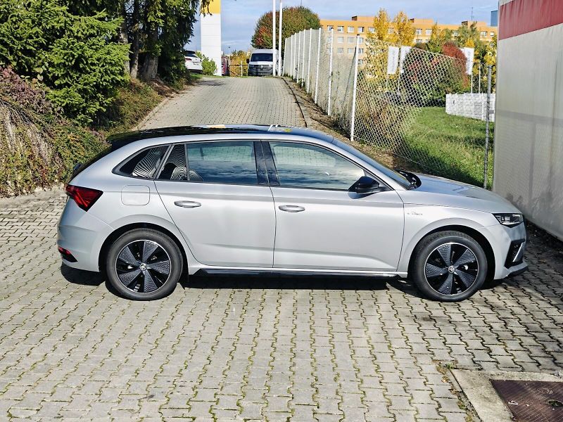 Škoda Scala (2024) 1,5 TSI 110 kW Monte Carlo DSG - fotka 41 z 44