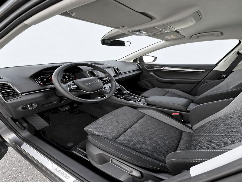 Škoda Karoq (2025) TOP SEL TS 110/1.5 A7F - fotka 15 z 37