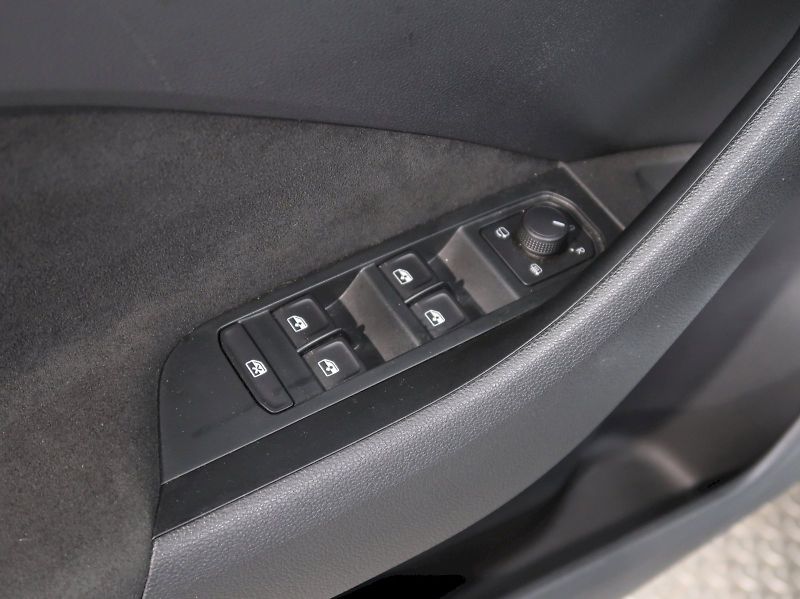 Škoda Kamiq (2025) TOP SELECTION 1.0TSI 85KW - fotka 38 z 41