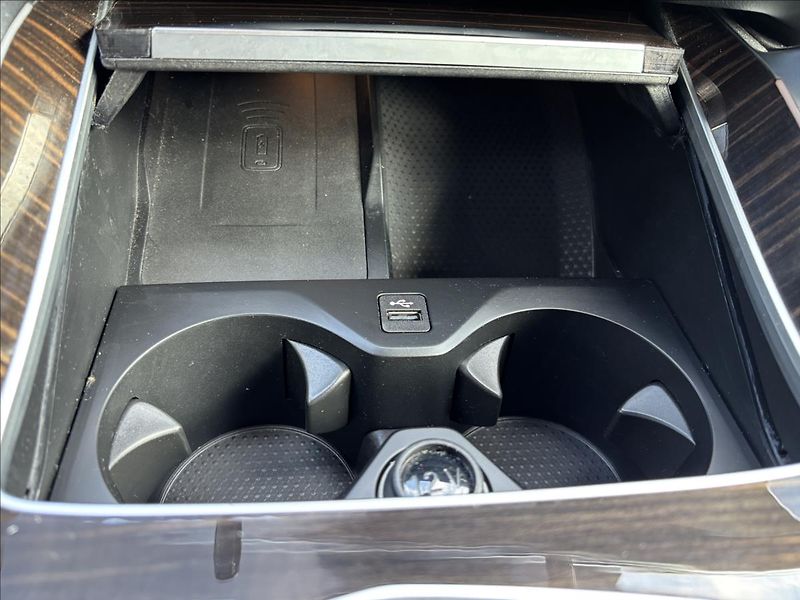 BMW X6 3,0 40i 280kW M-Sport xDrive - fotka 28 z 46