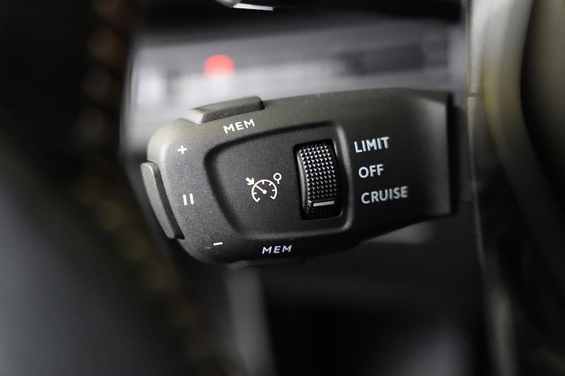 Peugeot 3008 - fotka 17 z 28
