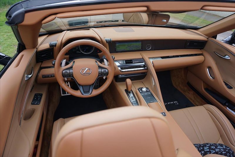 Lexus LC 500 5,0 V8 50 Sport  odp.DPH - fotka 22 z 28