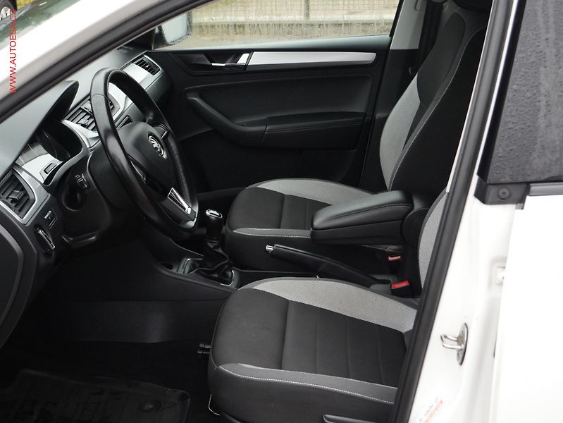 Škoda Rapid (2019) 1.0 TSi, 2.maj,ČR, Ambition - fotka 9 z 15
