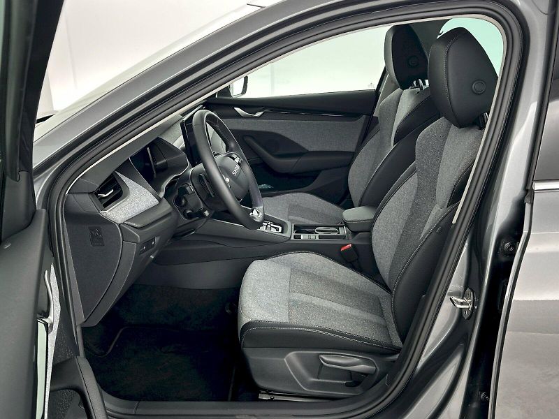 Škoda Octavia (2025) Combi DSG 2.0TDI 110kW Top Sel - fotka 7 z 31