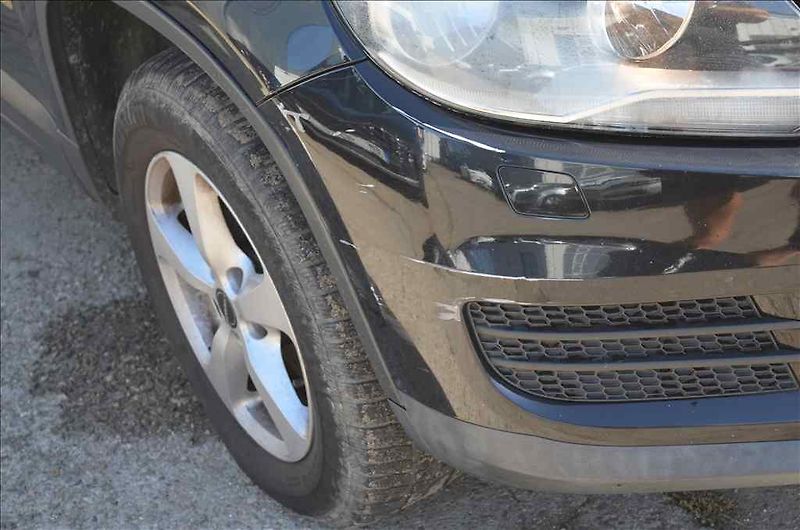 Volkswagen Tiguan (2013) 2,0 TDI MOTION DSG - fotka 8 z 21