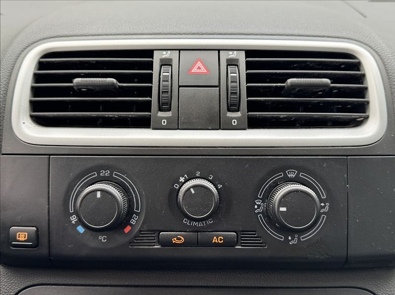 Škoda Roomster 1,2 HTP STYLE 1.maj původ ČR - fotka 38 z 50