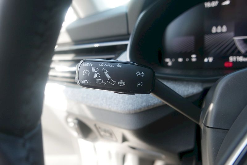 Škoda Scala (2025) 1.0 TSI 70 kW M5° Selection Ci - fotka 14 z 34