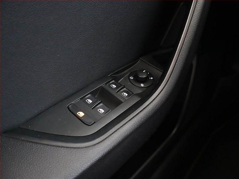 Škoda Superb (2016) 1.6 TDI, Automat - fotka 20 z 21