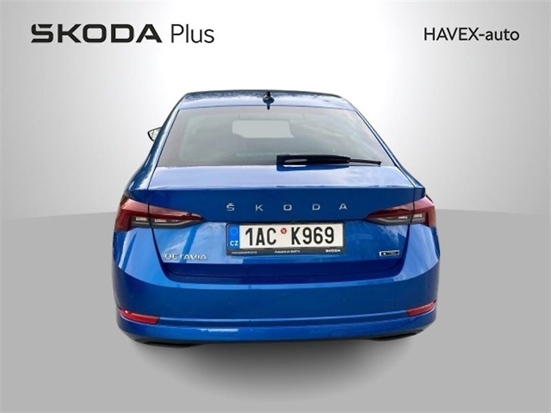 Škoda Octavia (2024) 1.5 TSI e-TEC DSG Style - fotka 4 z 5
