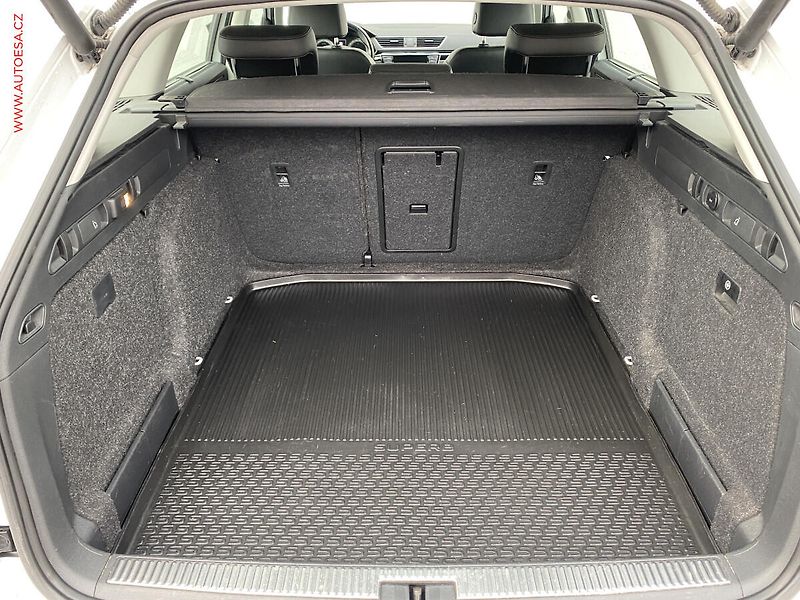 Škoda Superb (2016) 2.0 TDi 4x4, ČR, Style - fotka 7 z 21