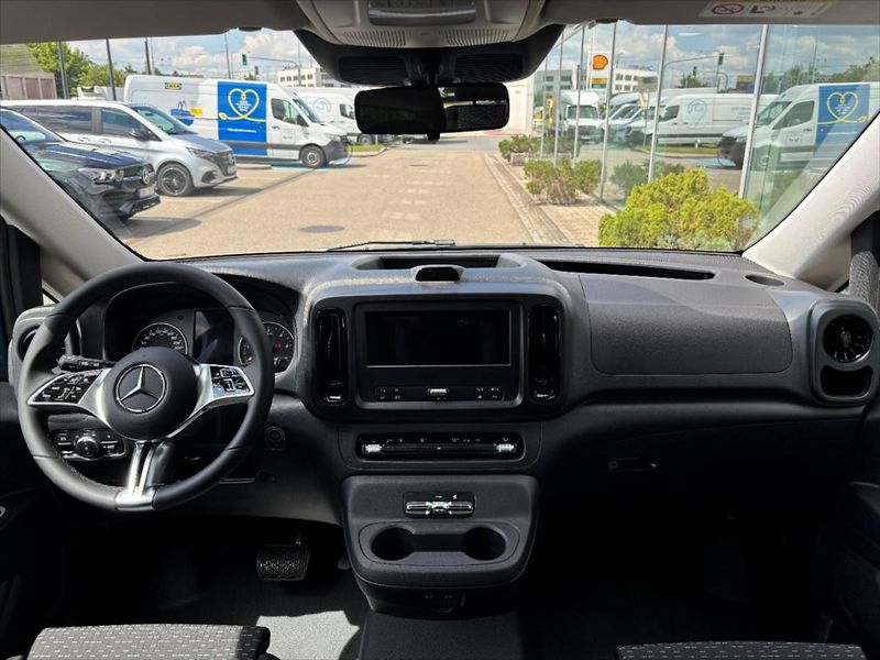 Mercedes-Benz Vito (2026) 2,0 116 CDI / Tourer Pro / L - fotka 4 z 8