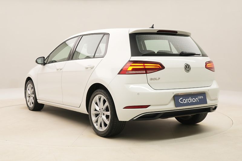 Volkswagen Golf 1.6TDI 85kW CZ - fotka 10 z 45