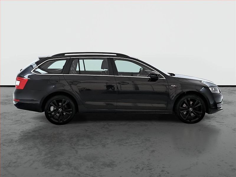 Škoda Octavia (2016) Laurin&Klement 2.0 TDI, 4X4 - fotka 6 z 21