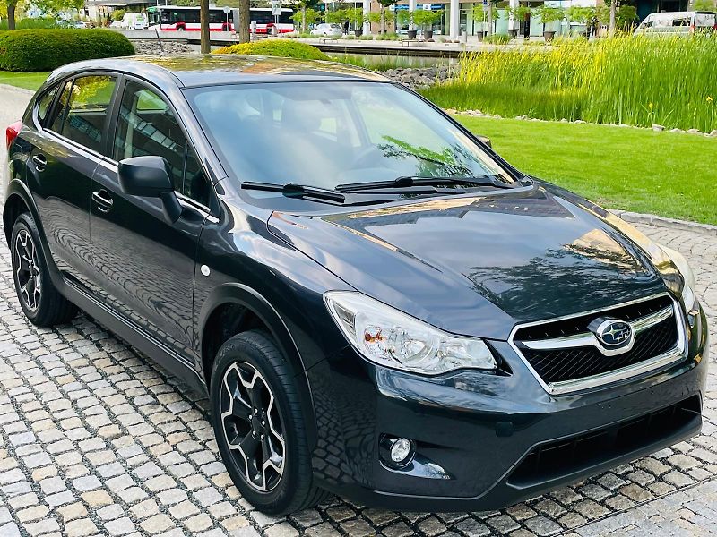 Subaru XV 2.0i 4x4 110KW MANUÁL SERVISKA - fotka 7 z 45