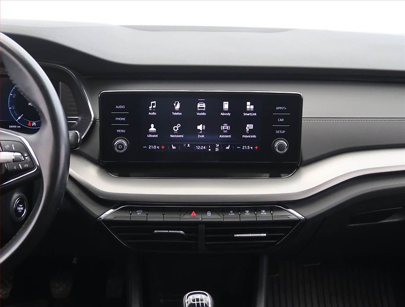 Škoda Octavia (2023) Ambition 2.0 TDI, ČR,1.maj - fotka 12 z 24