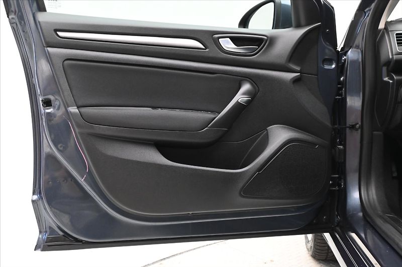 Renault Mégane 1,3 TCe 103 kW Full LED Záruka - fotka 23 z 29